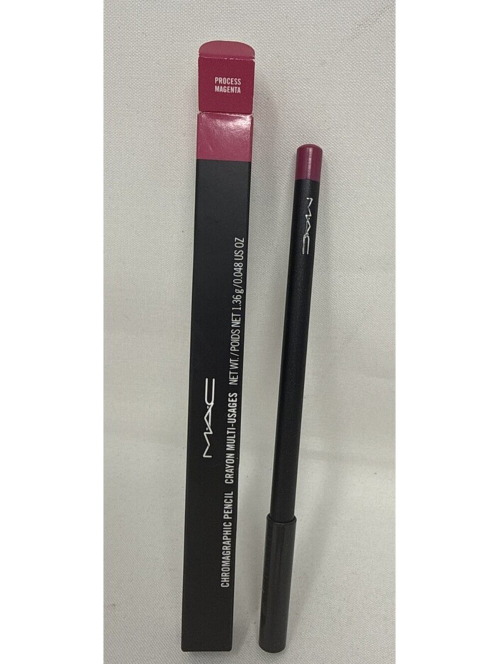 NEW IN BOX - MAC Chromagraphic Pencil Eyeliner PROCESS MAGENTA 0.048 oz CJ300